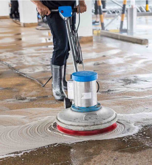 "İnşaat sonrası temizlik hizmetimizle, inşaat tozu ve kalıntılarından arındırılmış hijyenik ve temiz alanlar sağlıyoruz. Profesyonel ekiplerimiz her yüzeyi titizlikle temizler