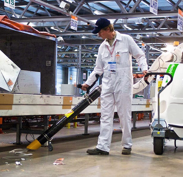 Sanayi tesislerinde profesyonel endüstriyel temizlik – Zemin, makine ve ekipman temizliği hizmetleri